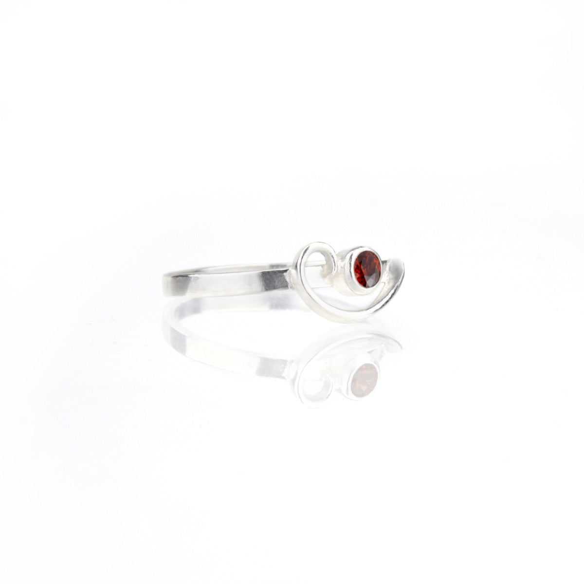 Arabesque Ring with Garnet