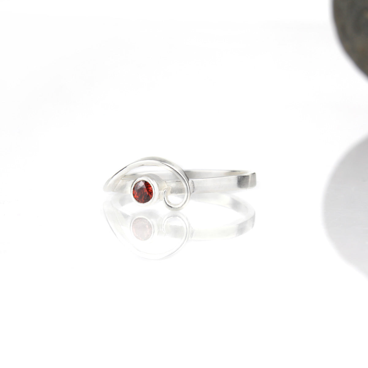Arabesque Ring with Garnet