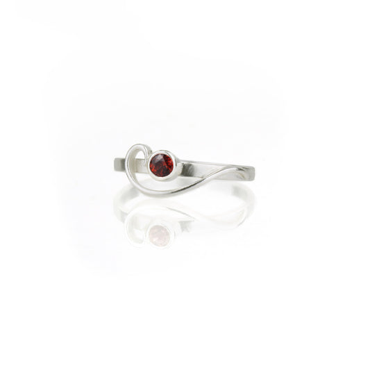 Arabesque Ring with Garnet