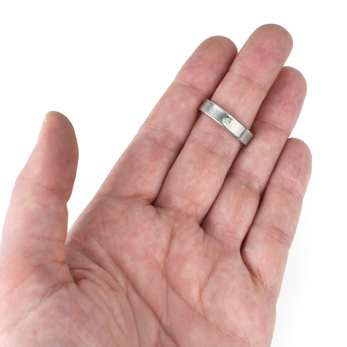 Ripple Ring with White Sapphire