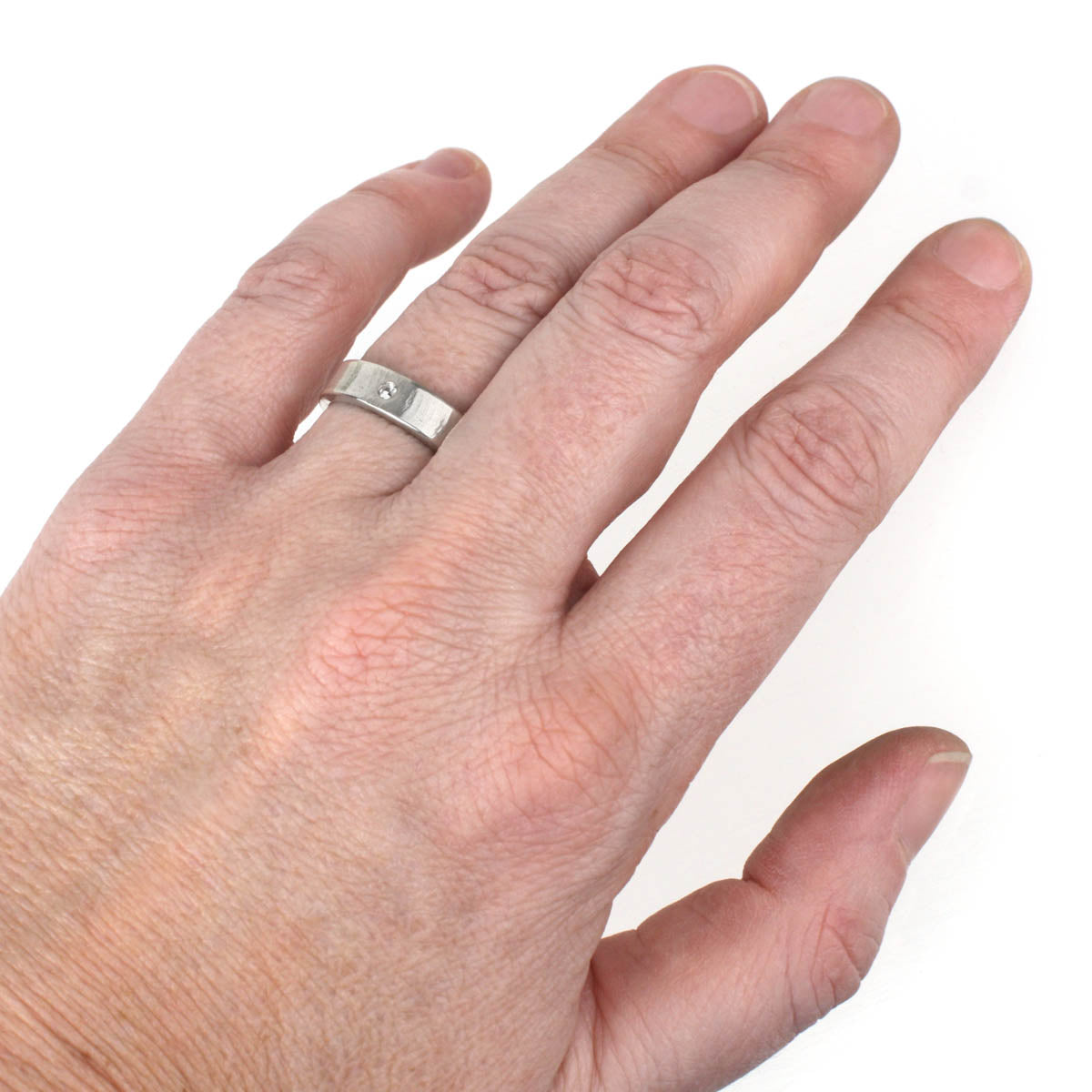Ripple Ring with White Sapphire