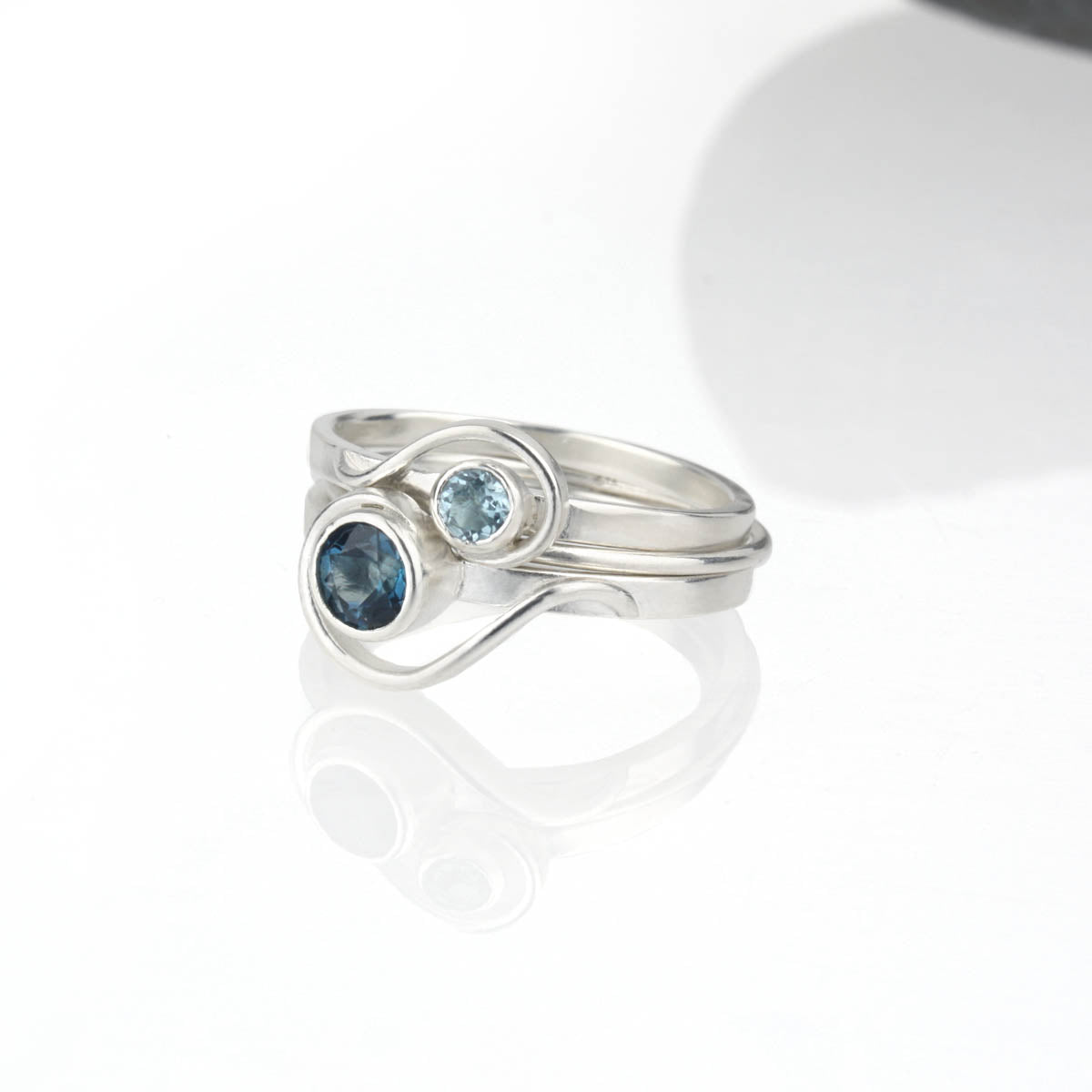 Spiral Ring with 5mm London Blue Topaz