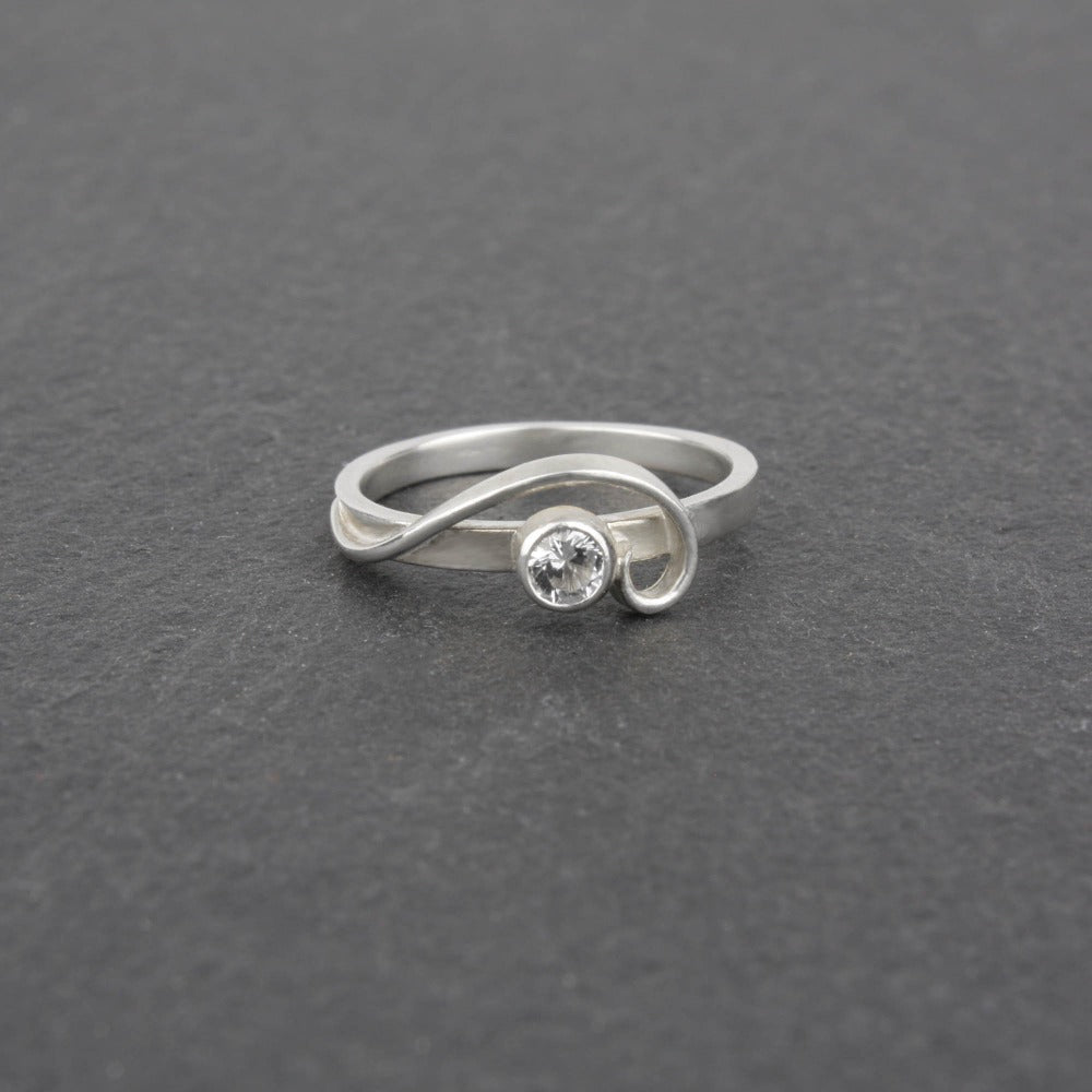 Arabesque Ring with White Sapphire