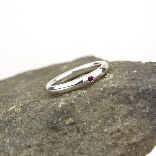 Comfort-fit Ruby Ring