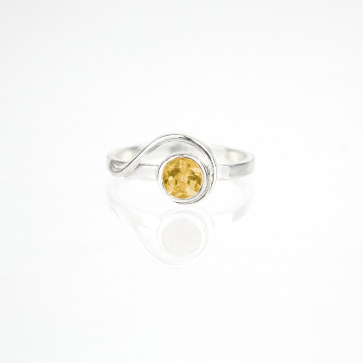 Spiral Ring with 5mm Citrine